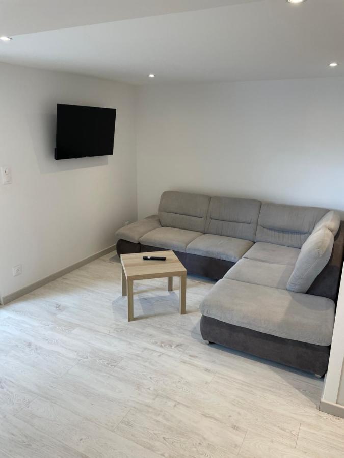 Apartment Joli Au Pied Des Alpilles *